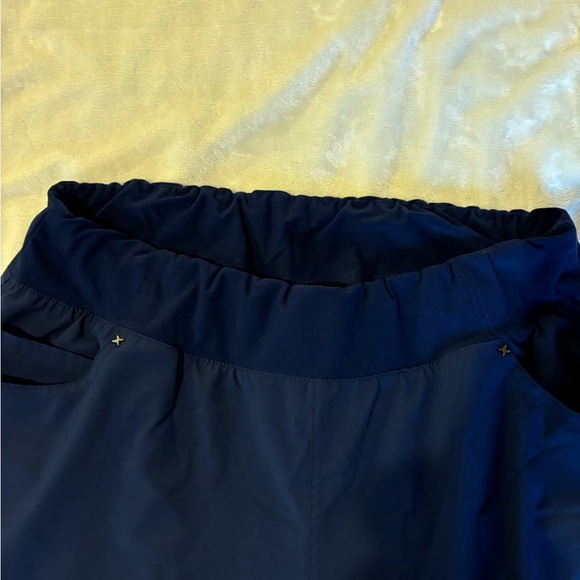 Navy Blue Scrub Set - Picture 5 of 6